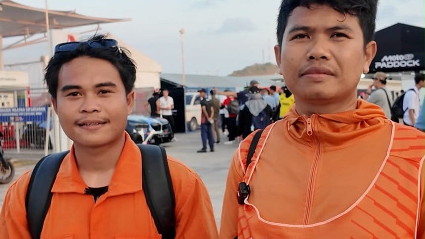 Cerita Warga Lokal Jadi Marshal di Pertamina Grand Prix 2026 Cerita Warga Lokal Jadi Marshal di Pertamina Grand Prix 2026