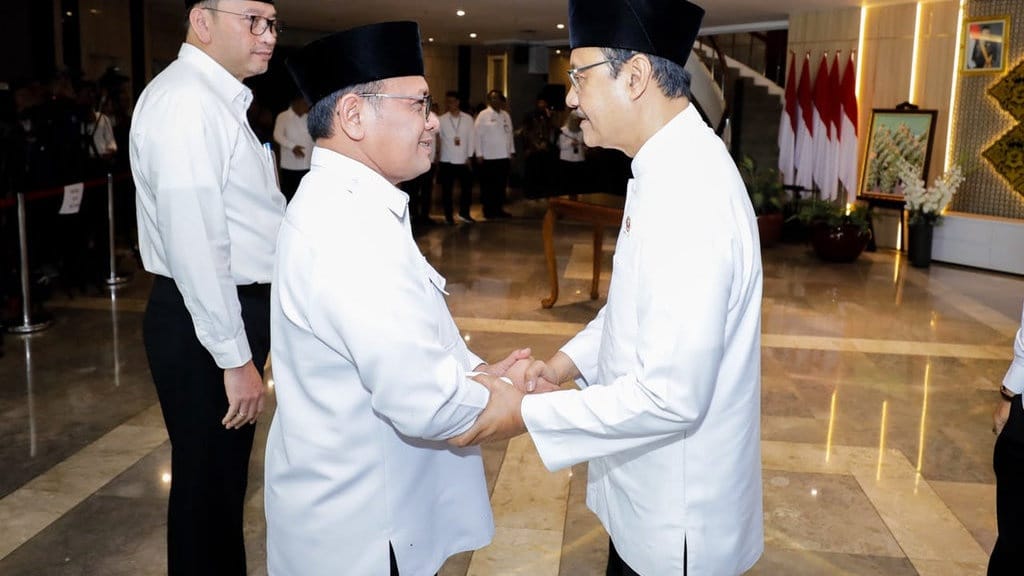 Gus Ipul Lantik M Hasan Chabibie Jadi Sekjen Kemensos yang Baru Gus Ipul Lantik M Hasan Chabibie Jadi Sekjen Kemensos yang Baru