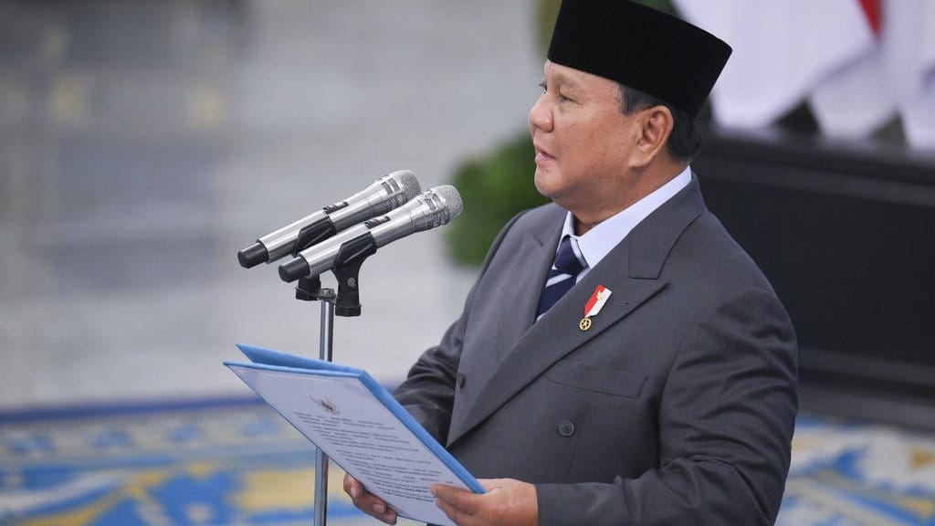 Prabowo akan Kumpulkan Menteri-Wamen di Istana Bogor Malam Ini Prabowo akan Kumpulkan Menteri-Wamen di Istana Bogor Malam Ini