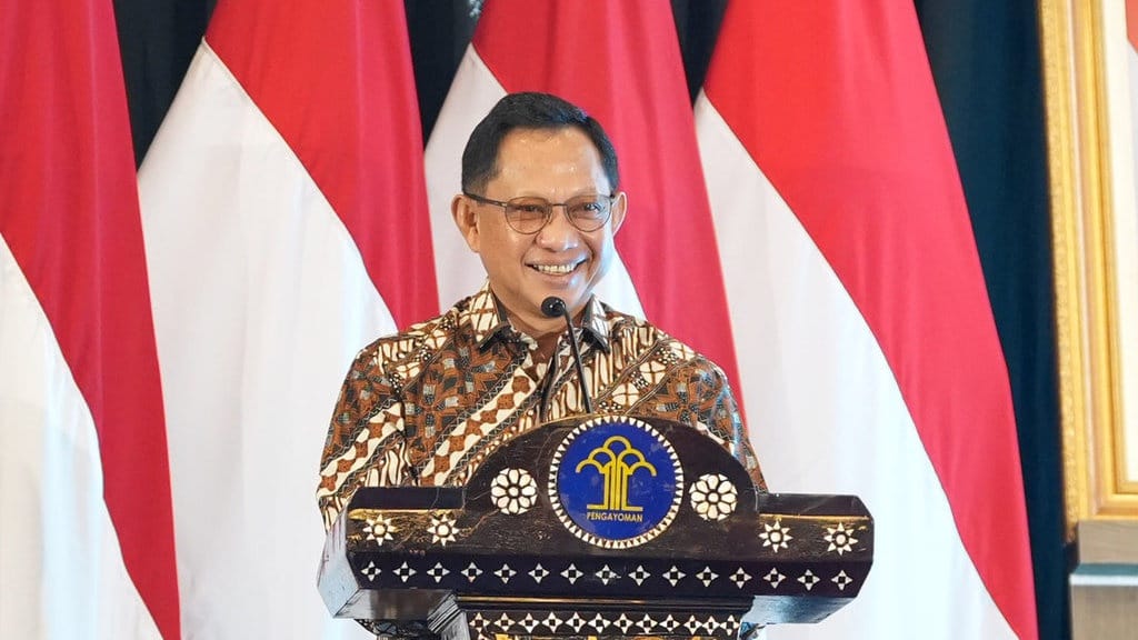 Tito Tegaskan Kemendagri Kawal Regulasi Daerah agar Berdampak Tito Tegaskan Kemendagri Kawal Regulasi Daerah agar Berdampak