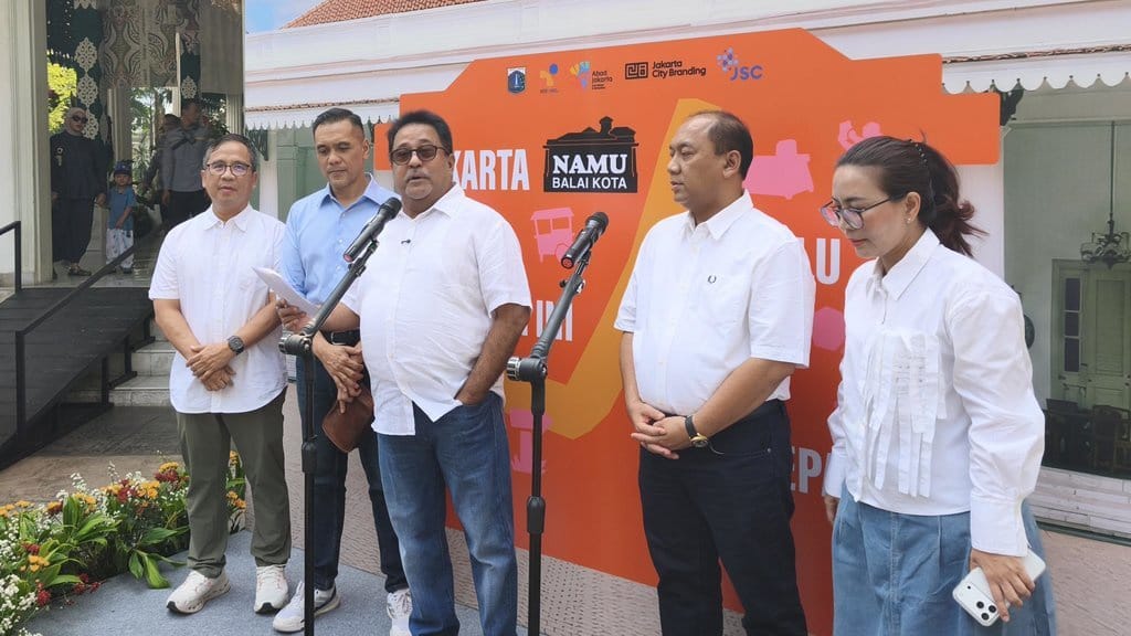 Asap Karhutla Terdeteksi di Jakarta, Rano: Nggak Boleh Panik Asap Karhutla Terdeteksi di Jakarta, Rano: Nggak Boleh Panik
