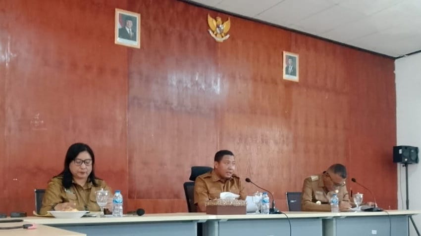 Realisasi Bantuan Presiden Gempa Sikka Baru Capai Rp2,39 Miliar Realisasi Bantuan Presiden Gempa Sikka Baru Capai Rp2,39 Miliar