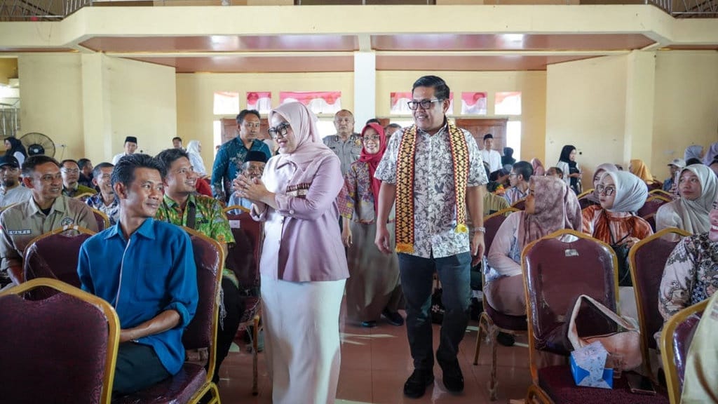 Kemenkop Dorong Koperasi Pesisir Perkuat Posisi Tawar Nelayan Kemenkop Dorong Koperasi Pesisir Perkuat Posisi Tawar Nelayan