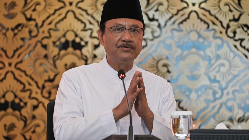 Wacana HP Gratis Buat Bansos, Gus Ipul: Itu Kebutuhan Masa Depan Wacana HP Gratis Buat Bansos, Gus Ipul: Itu Kebutuhan Masa Depan