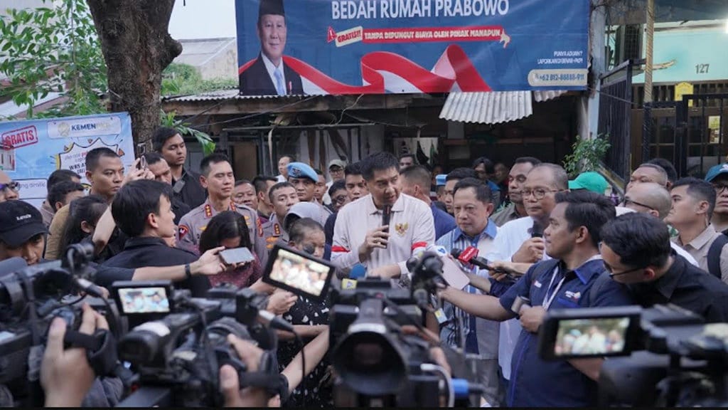 Menteri PKP Tegur PNM karena Belum Turunkan Bunga Pinjaman 22% Menteri PKP Tegur PNM karena Belum Turunkan Bunga Pinjaman 22%