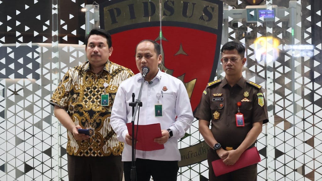 JAM PIDSUS Periksa Saksi Terkait Perkara KSO Migas di Bekasi JAM PIDSUS Periksa Saksi Terkait Perkara KSO Migas di Bekasi