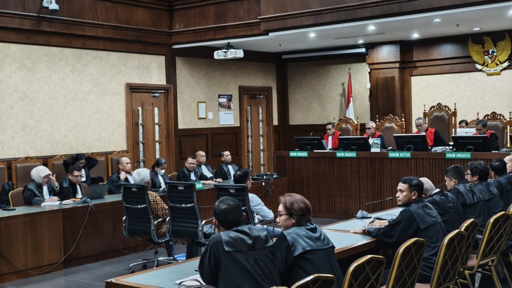 Jaksa Diperintah Lanjut Pembuktian Kasus Don Ritto-Nurman Herin Jaksa Diperintah Lanjut Pembuktian Kasus Don Ritto-Nurman Herin