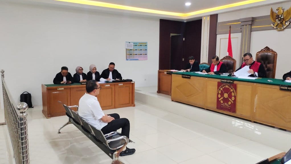 Pejabat Kemenhub Didakwa Pungli Izin Berlayar, Totalnya Rp2,34 M Pejabat Kemenhub Didakwa Pungli Izin Berlayar, Totalnya Rp2,34 M