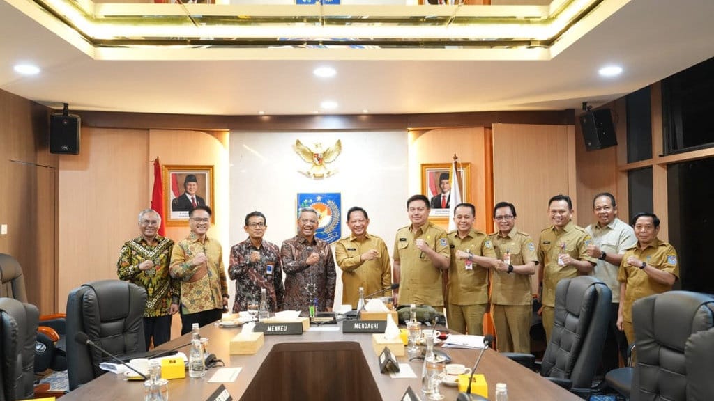 Mendagri-Menkeu Pastikan Anggaran Rehab-Rekon Sumatera Tersedia Mendagri-Menkeu Pastikan Anggaran Rehab-Rekon Sumatera Tersedia