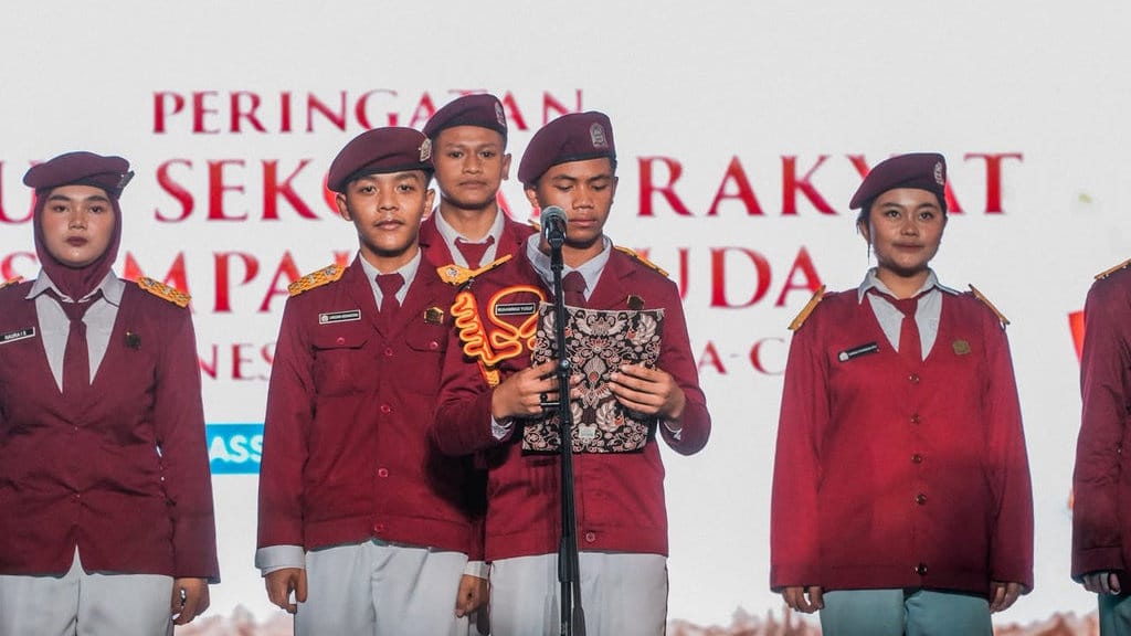 Setahun Sekolah Rakyat, Kemensos Buka Akses bagi 44 Ribu Siswa Setahun Sekolah Rakyat, Kemensos Buka Akses bagi 44 Ribu Siswa