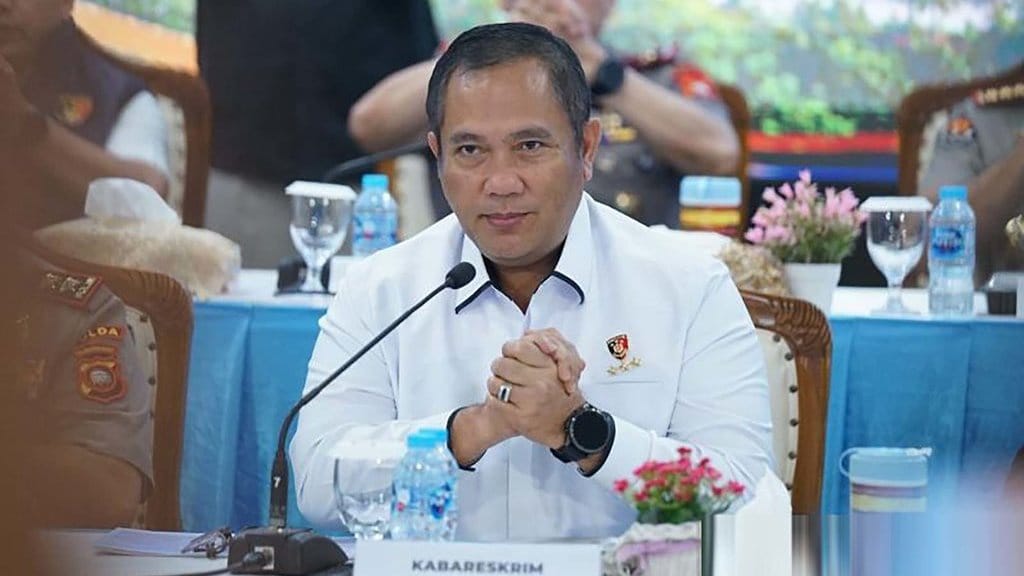 Polisi Tetapkan 245 Orang & 20 Korporasi Tersangka Karhutla Polisi Tetapkan 245 Orang & 20 Korporasi Tersangka Karhutla