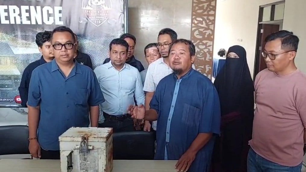 Polres Sukoharjo Kembalikan Barang Ponpes Putri Hamalatul Quran Polres Sukoharjo Kembalikan Barang Ponpes Putri Hamalatul Quran