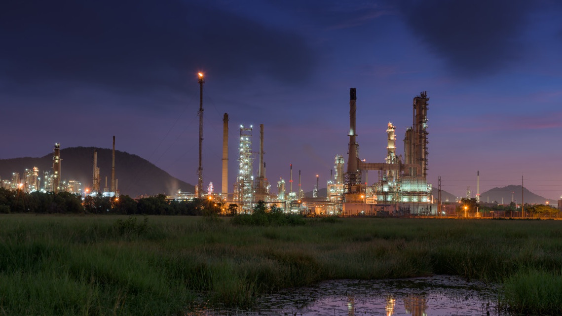 Harga Minyak Dunia Merosot Dipicu Penguatan Nilai Tukar Dolar AS