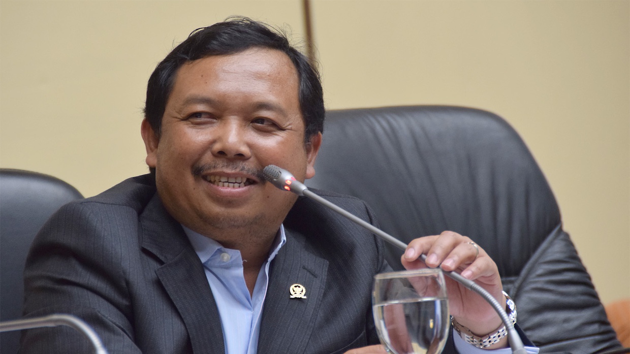 Komisi VII DPR Kritik Alasan Perombakan Direksi Pertamina Komisi VII DPR Kritik Alasan Perombakan Direksi Pertamina