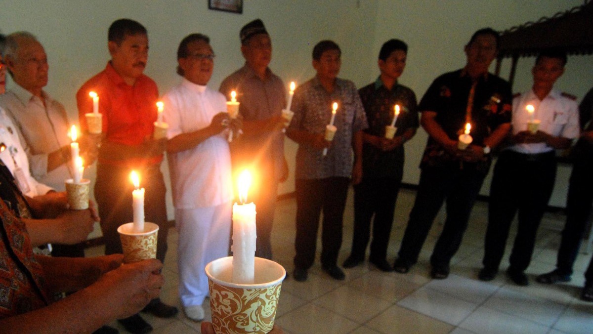 Contoh Toleransi Antar Umat Beragama dalam Kehidupan Sehari-hari Contoh Toleransi Antar Umat Beragama dalam Kehidupan Sehari-hari