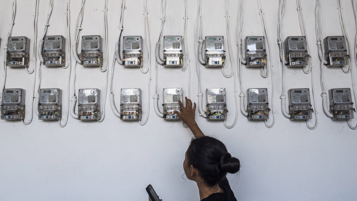 IESR Nilai Tak Perlu Tunggu 2020 untuk Penyesuaian Tarif Listrik IESR Nilai Tak Perlu Tunggu 2020 untuk Penyesuaian Tarif Listrik