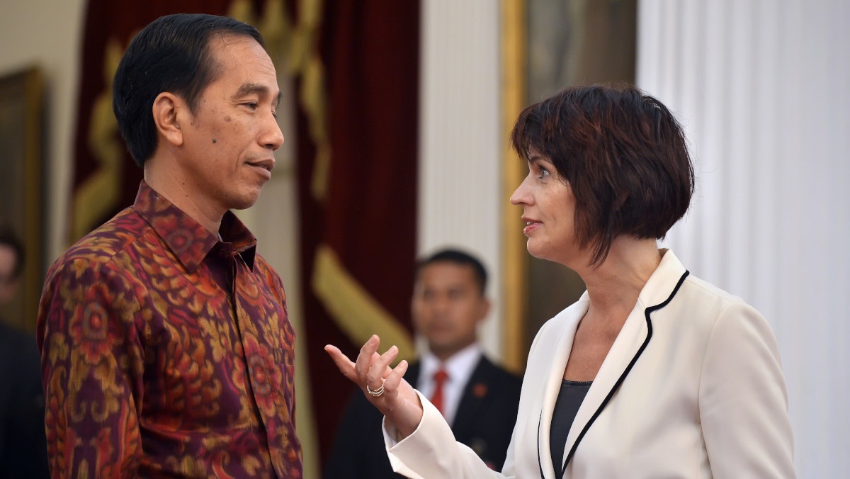 Swiss Tertarik Bangun Pabrik Panel Surya di Indonesia Swiss Tertarik Bangun Pabrik Panel Surya di Indonesia