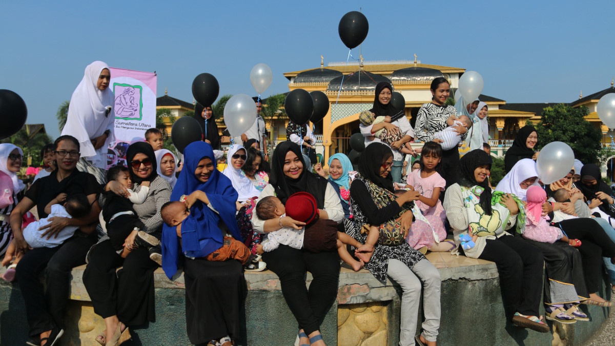 Pakar : Tenaga Medis Jangan Halangi ASI!