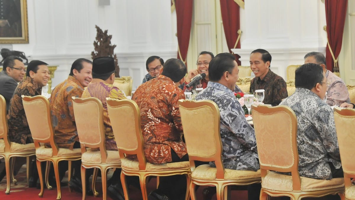 Bagaimana Hubungan Presiden dengan DPR, MA, MK, MPR, & DPD?