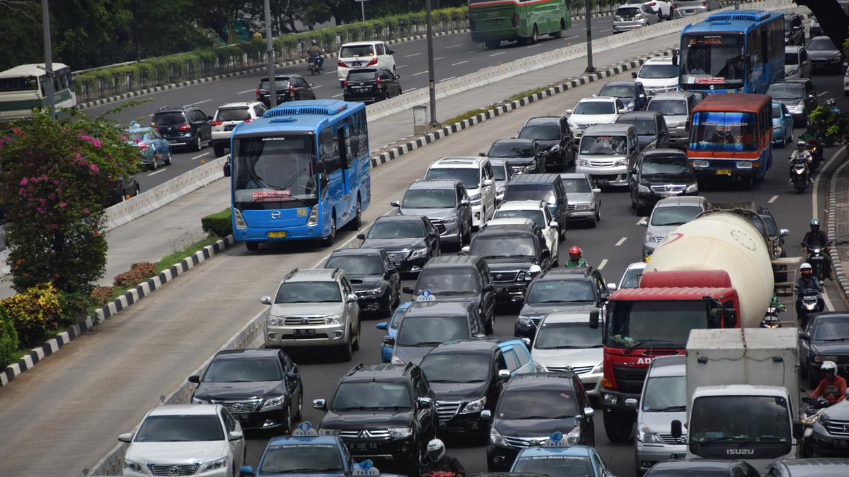 Cara Mengurangi Emisi Gas Buang pada Kendaraan Bermotor Cara Mengurangi Emisi Gas Buang pada Kendaraan Bermotor