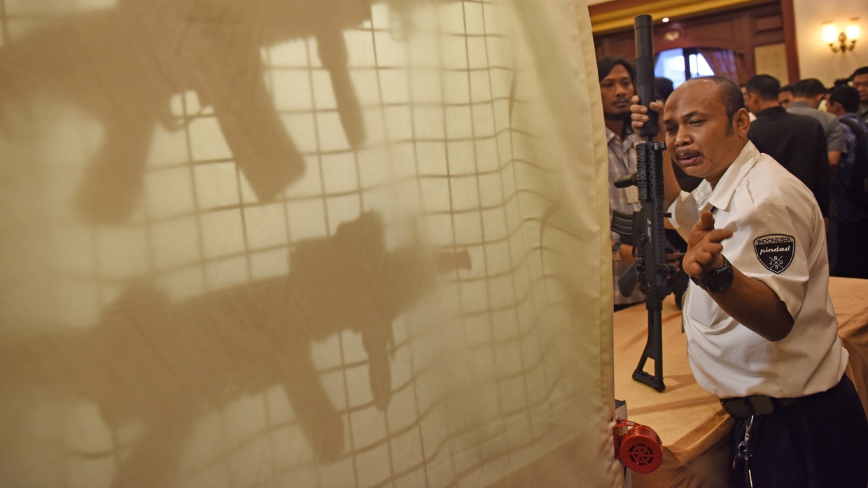 Menelusuri Kasus Dugaan BUMN RI Jual Senjata ke Junta Myanmar