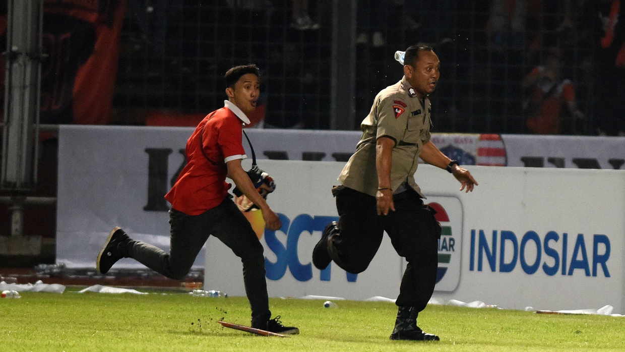 Sipil Versus Militer di Sepakbola