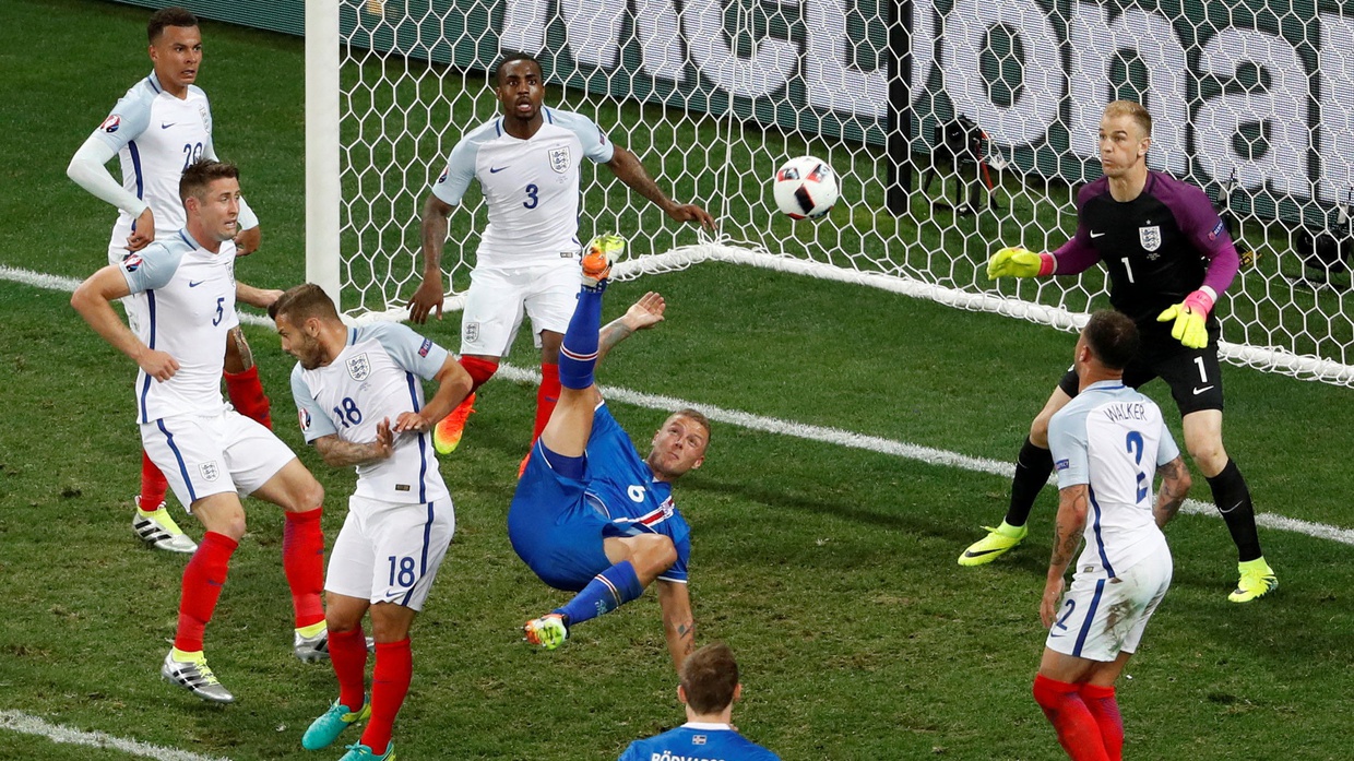 Sepakbola Inggris Adalah Omong Kosong