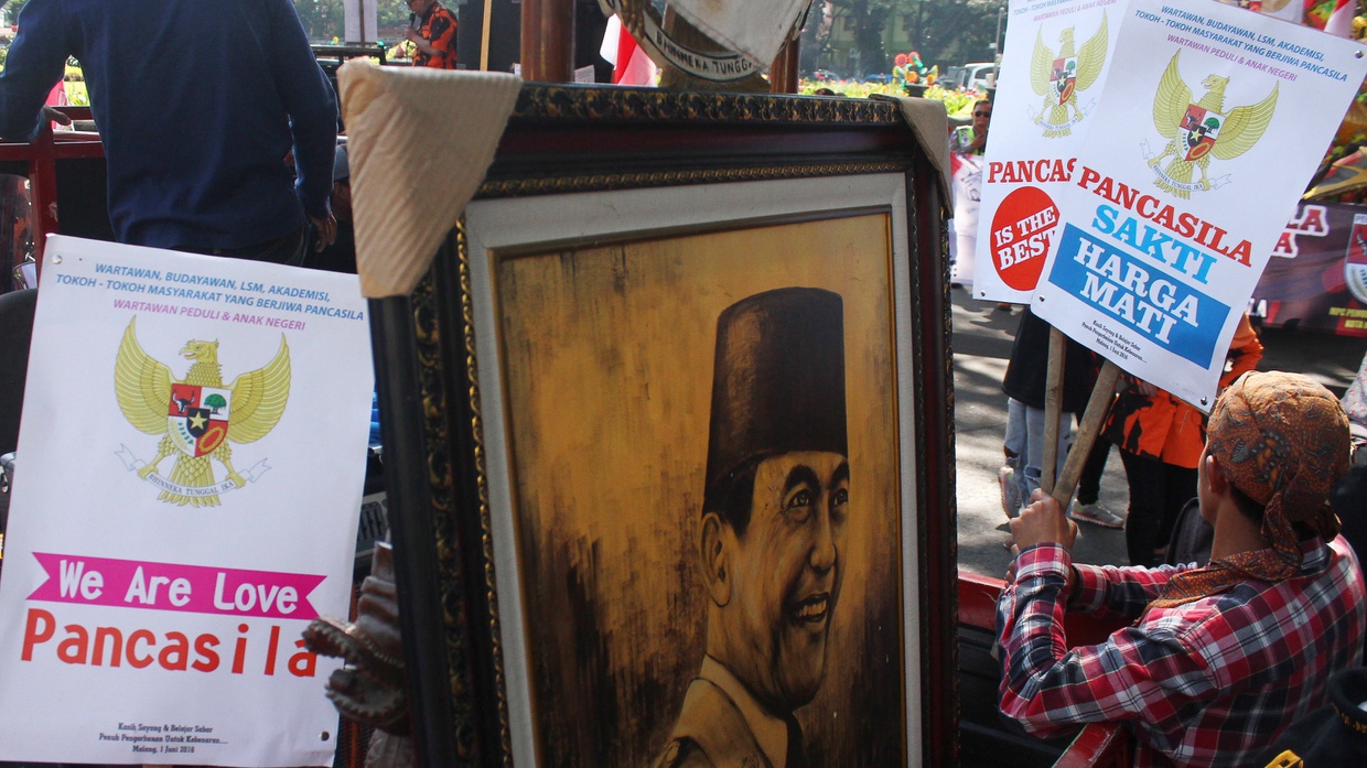 Sejarah Panjang Usaha Makar di Indonesia