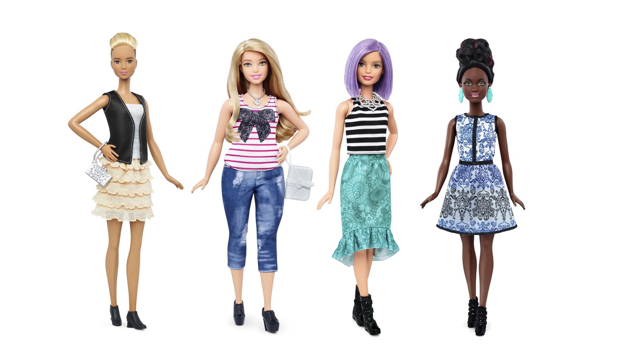 Sisi Gelap di Balik Kecantikan Barbie