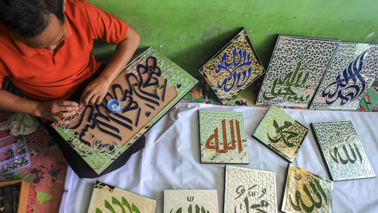 Cara Membuat Karya Seni Mozaik & Pengertiannya dalam Seni Lukis