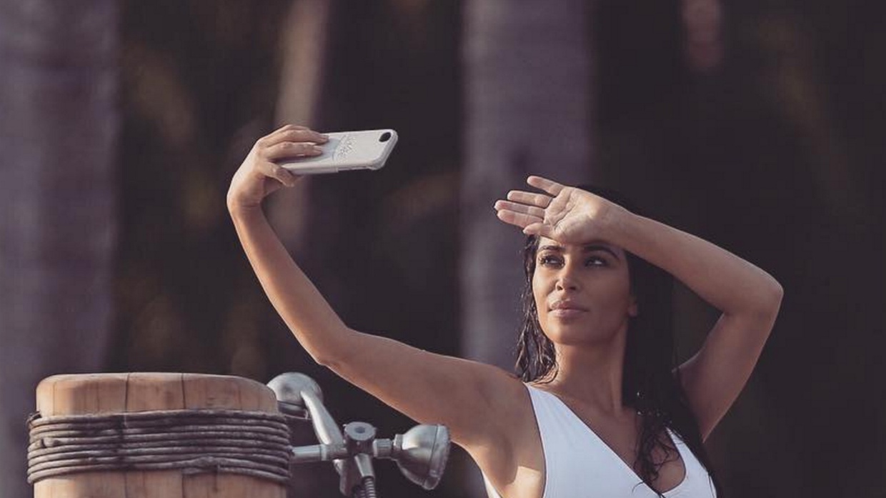 Namai Produknya Kimono, Kim Kardashian Dituding Hina Budaya Jepang