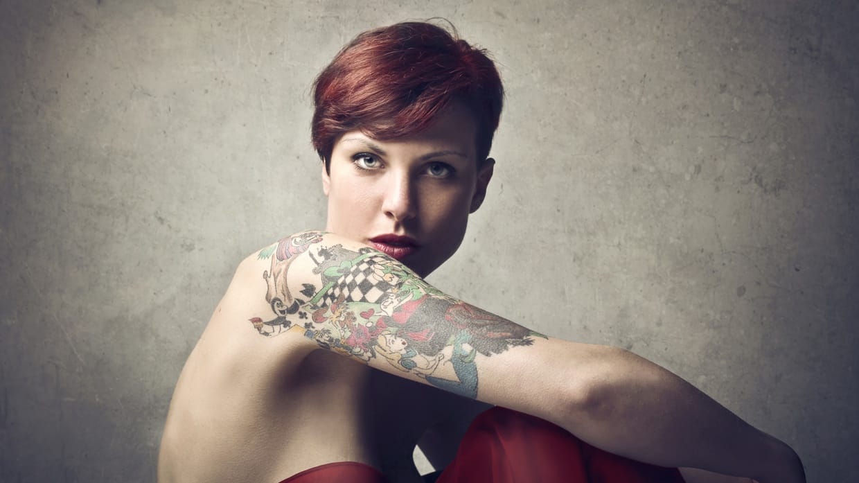 Tato dan Wanita Tato dan Wanita