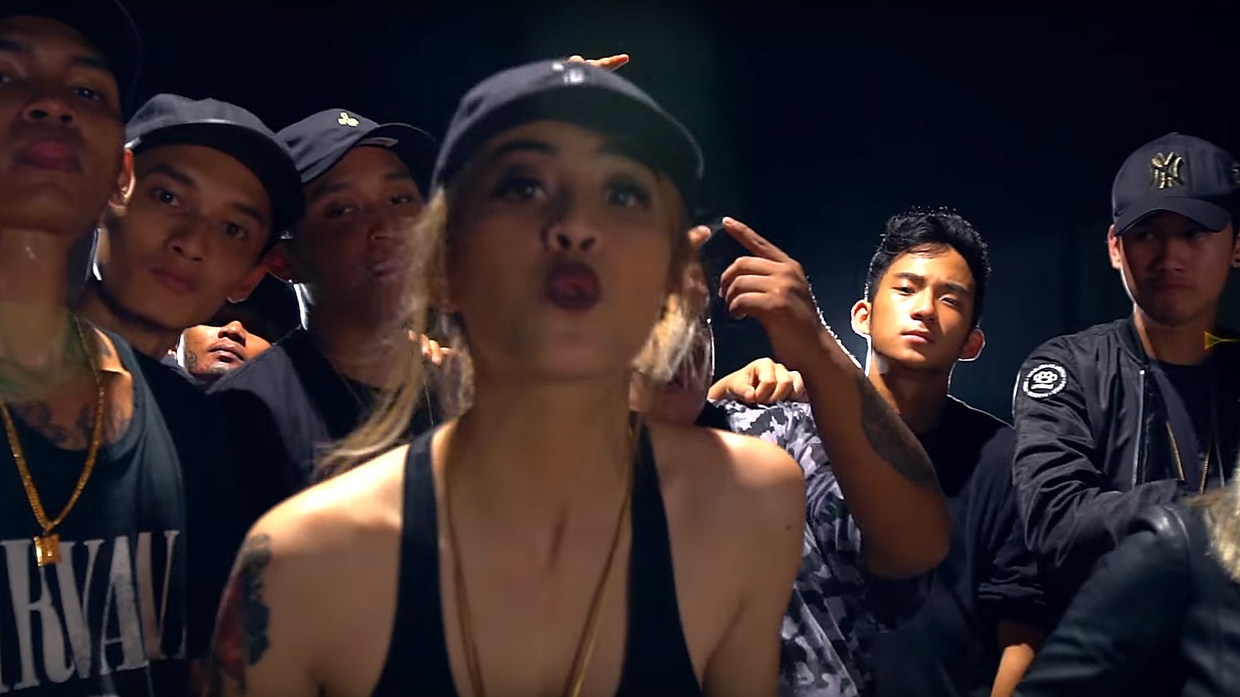 Young Lex dan Kata-Kata Kasar Para Pesohor Young Lex dan Kata-Kata Kasar Para Pesohor