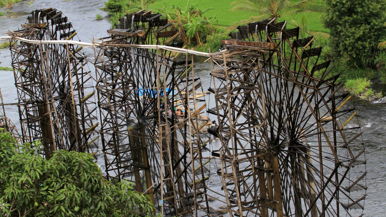Contoh Soal Energi Kinetik, Rumus, Jawaban dan Pembahasan
