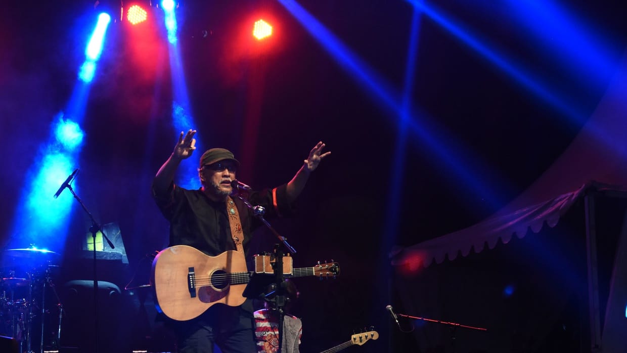 Gerebeg Sura Iwan Fals di Ponorogo