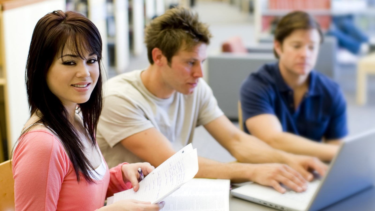 Cara Sederhana Agar Keuangan Finansial Aman di Usia 30-an