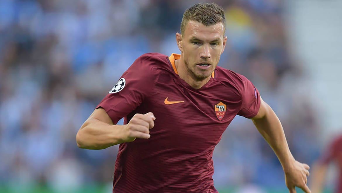 Ramadan Edin Dzeko dalam Kenangan Bom dan Tembakan Ramadan Edin Dzeko dalam Kenangan Bom dan Tembakan