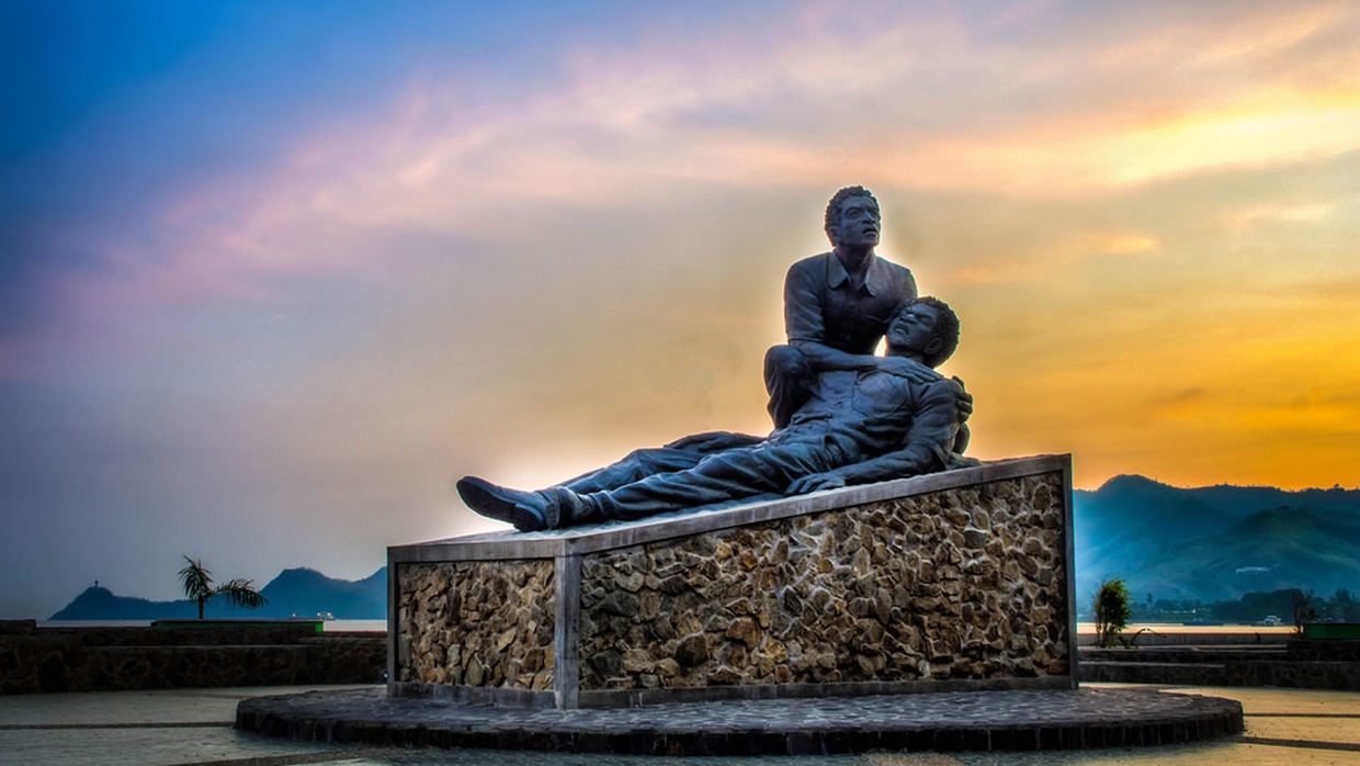 Membela Timor Timur, Meretas Indonesia Membela Timor Timur, Meretas Indonesia