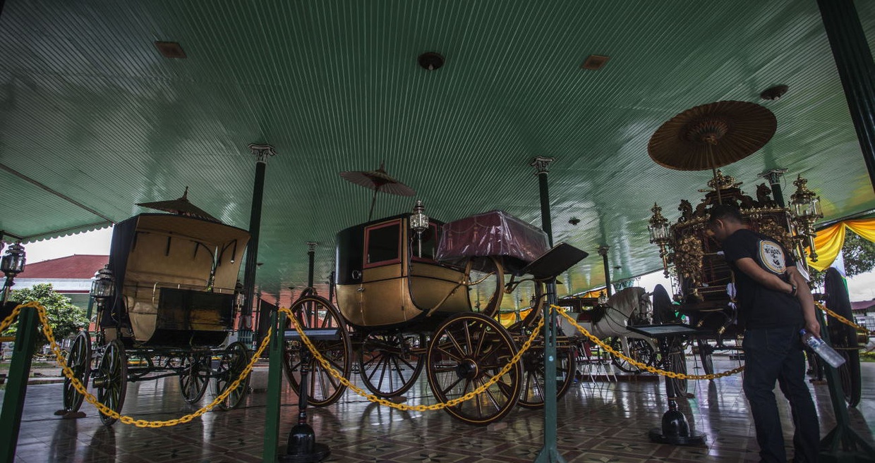 Berbagai Mitos dan Pantangan Malam 1 Suro serta Sejarahnya