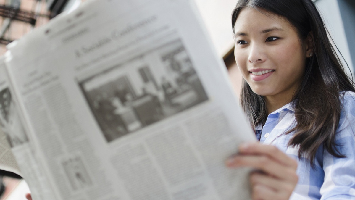 Contoh Kalimat Retorik dalam Teks Editorial dan Anekdot