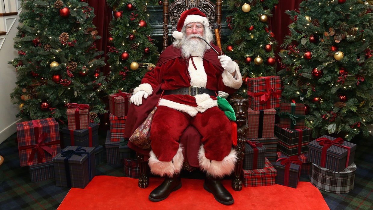 Sinterklas Sang Pelindung Anak-Anak