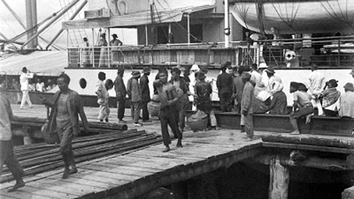 Mitos-Mitos Tentang Pribumi