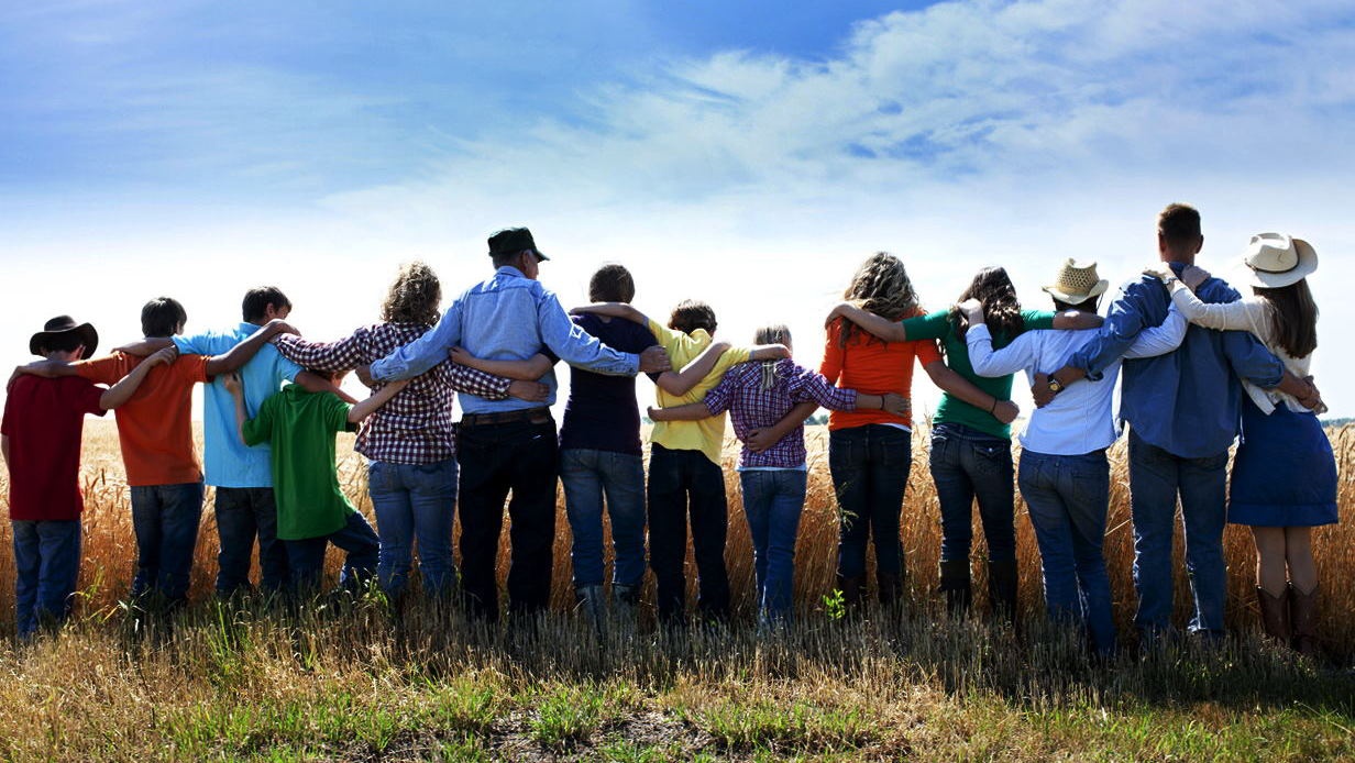 Berpeluk-pelukan di Hari Peluk Nasional