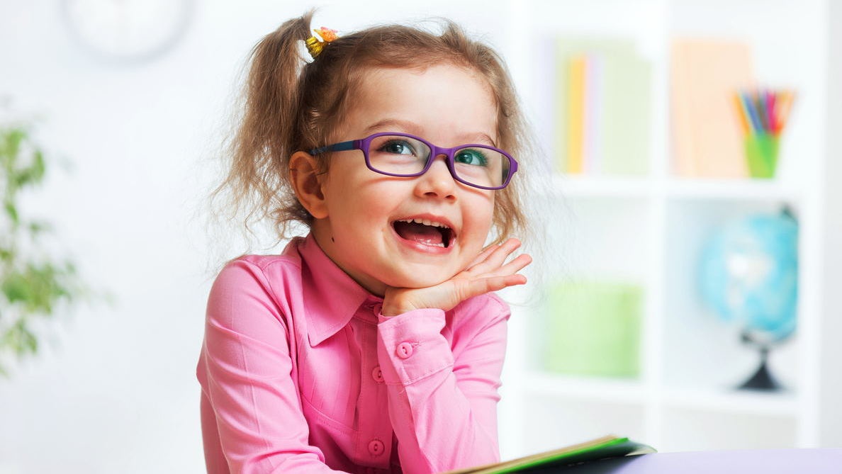 Seberapa Besar Manfaat Dwibahasa untuk Anak-anak?