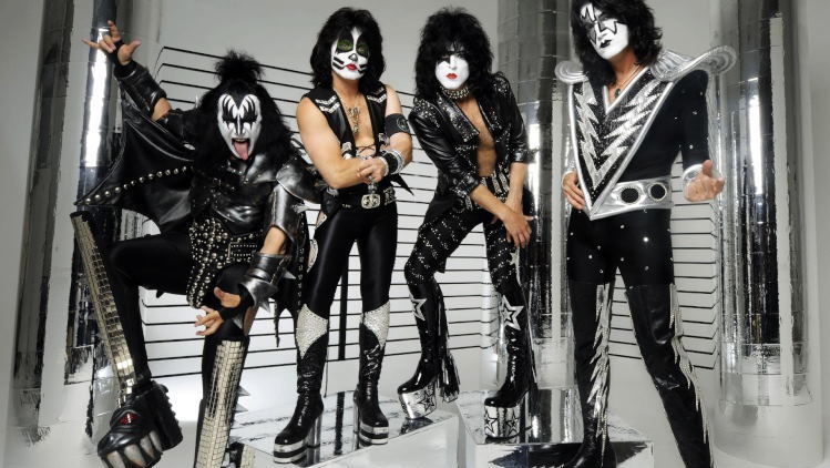 Profil Band KISS dan Daftar Lagu Ciptaan Ace Frehley