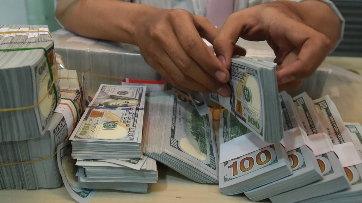 Cadangan Devisa RI Februari 2024 Turun Jadi 144 Miliar Dolar AS