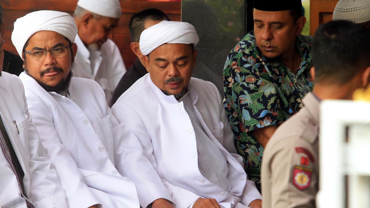  Diam-Diam Polda Jabar Hentikan Kasus Rizieq