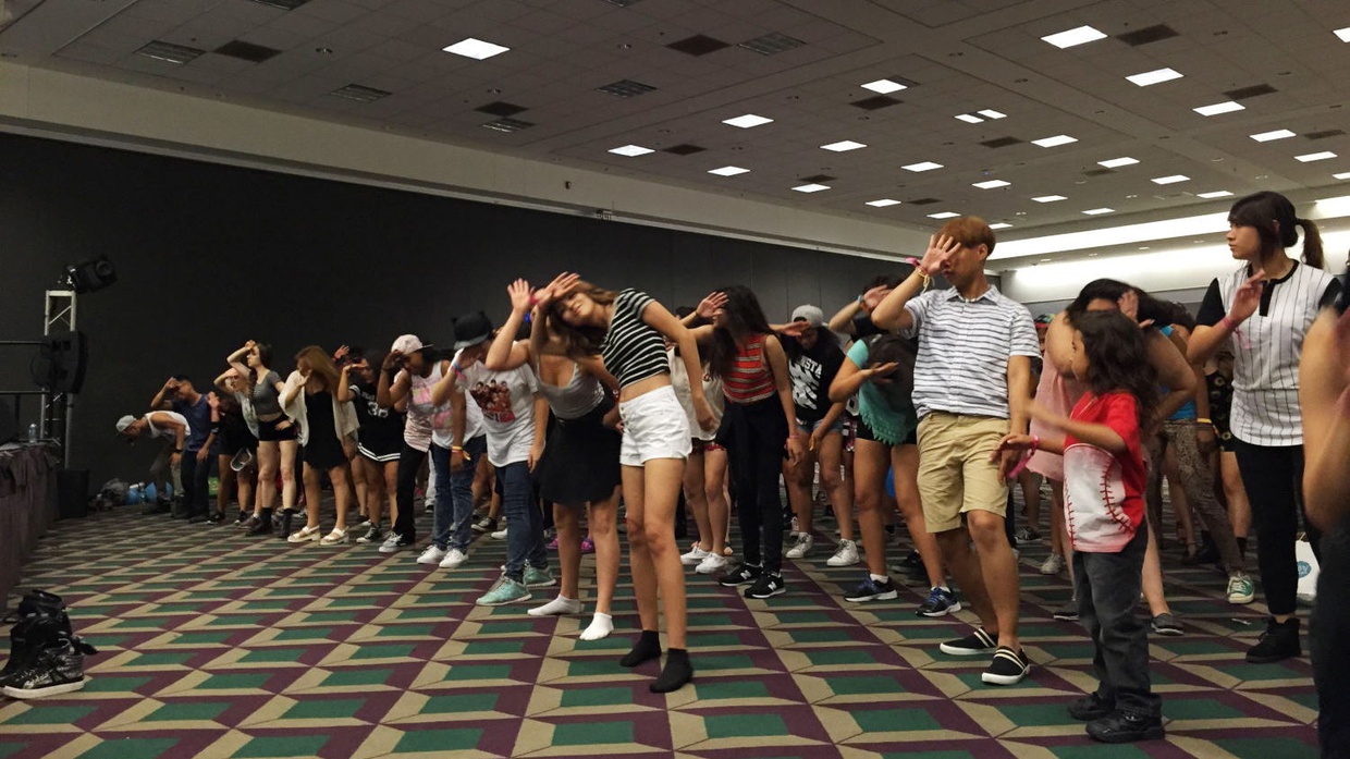 Jejak Politik K-pop dari #ReformasiDikorupsi hingga Kampanye Trump