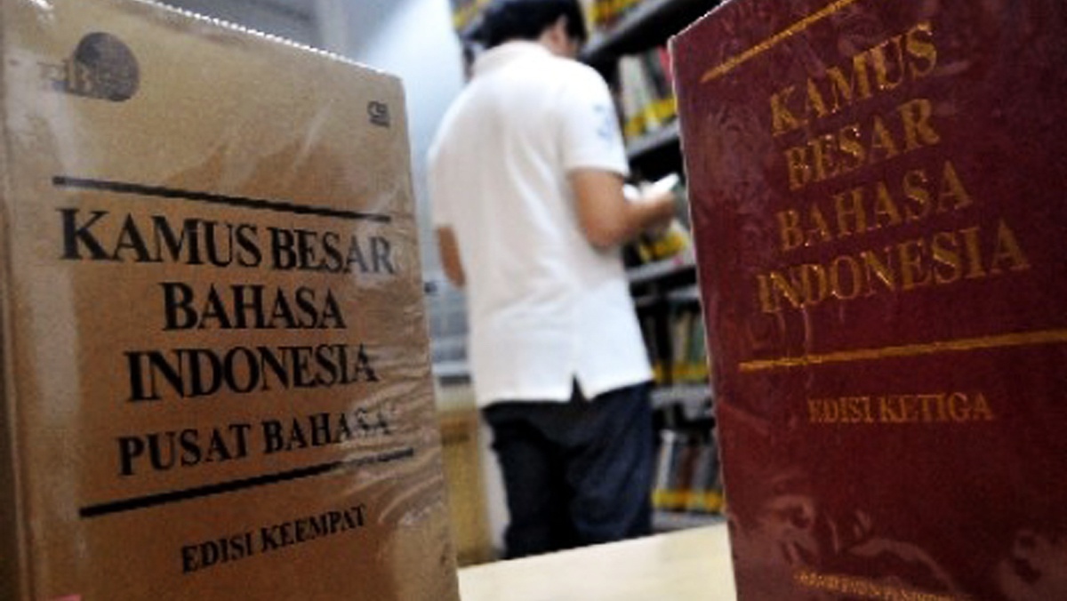 Asal Usul Bahasa Indonesia dan Sejarahnya Asal Usul Bahasa Indonesia dan Sejarahnya