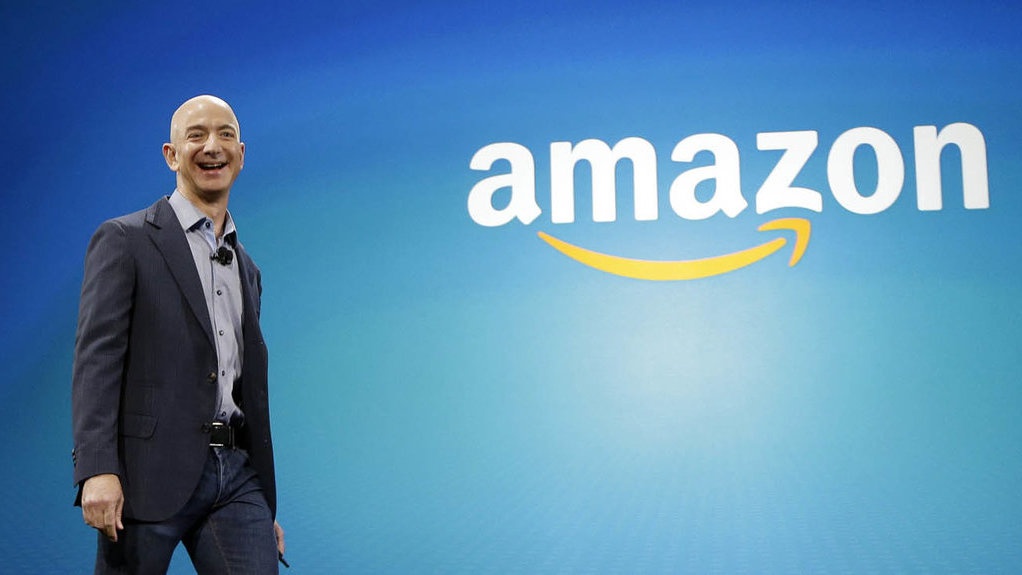 Buruh Amazon Ingin Berserikat, Bezos pun Melawan... dengan Buzzer